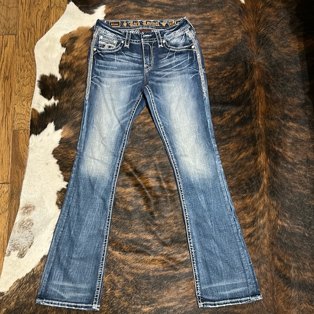 Rock Revival Boot Cut Jeans 
Size 27
28.00 
Excellent Condition. Worn once.